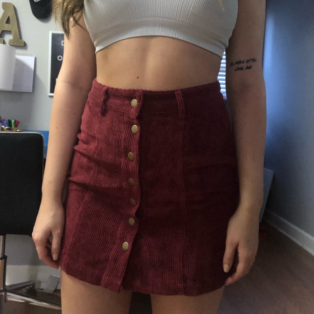 Corduroy maroon mini skirt